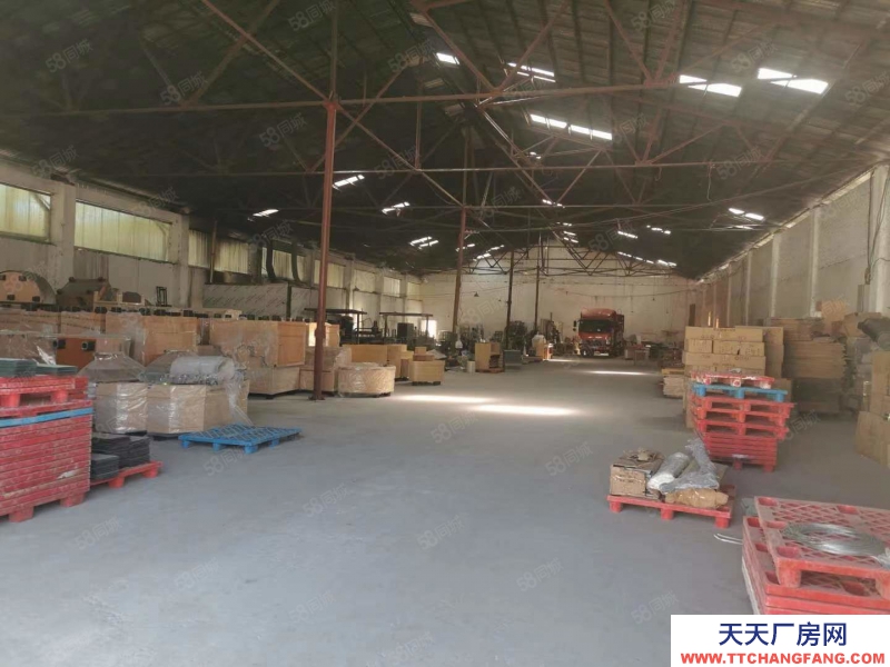 宜良城區(qū)4500平倉(cāng)庫(kù)廠房出租