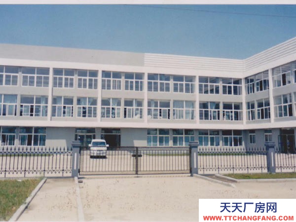 老邊6000平廠房出售，室內(nèi)外環(huán)境好，交通便利。