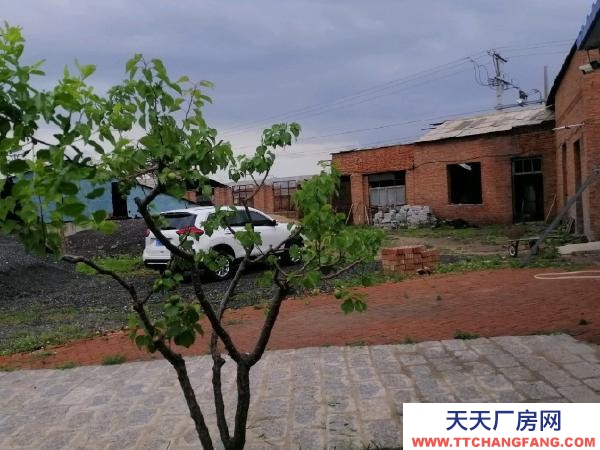 雙臺子手續全占地面積2662.1平，建筑面積969平價格面議