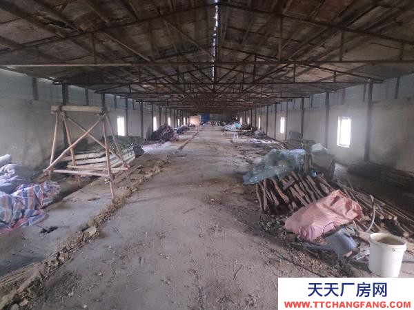 大洼田家街道藍河灣小區西側600㎡庫房出租。