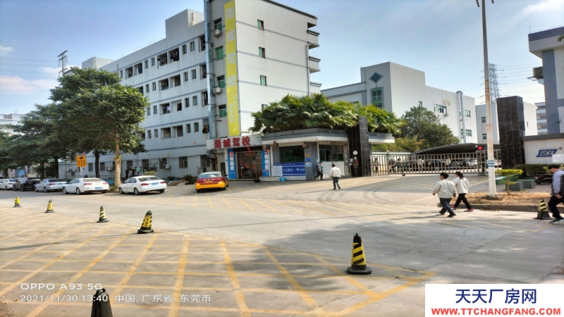 東莞市謝崗鎮(zhèn)１２０００平方獨門獨院廠房出租