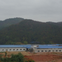 廣東省東莞市謝崗鎮３００００平方單層倉庫出租