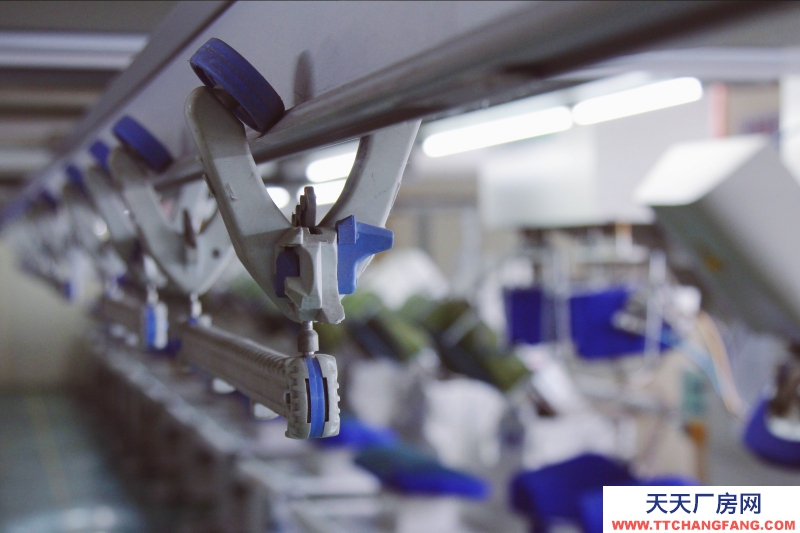 成都市溫江區5000平米服裝廠廠房出售