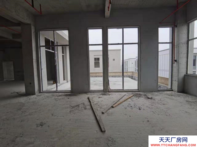 出售杭州高速口獨棟廠房，單價3000多起，可分層可獨棟出售，價格面談，中介勿擾