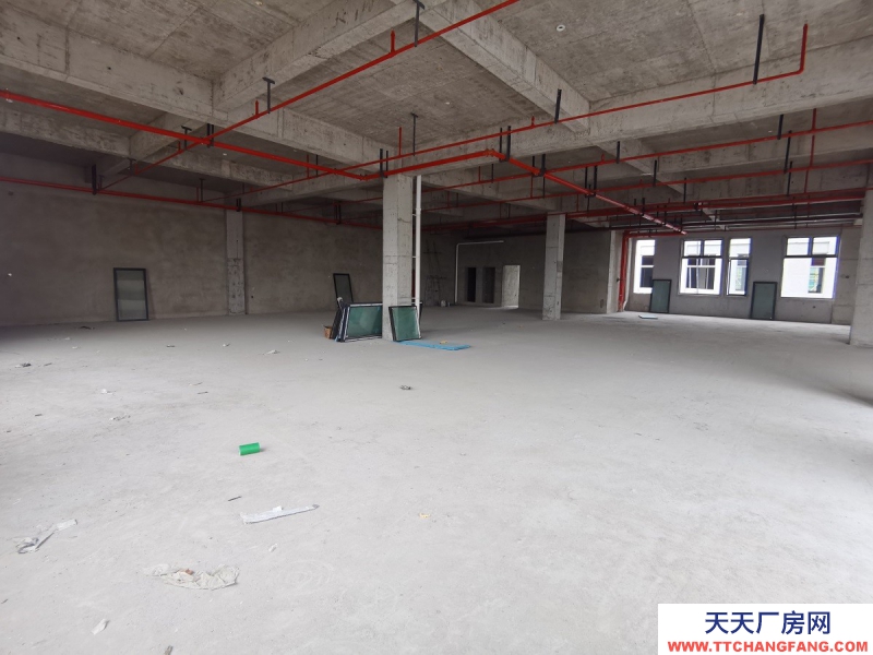 真實房源：杭州2000方廠房出售，單價3000多，高速環(huán)繞，高鐵附近