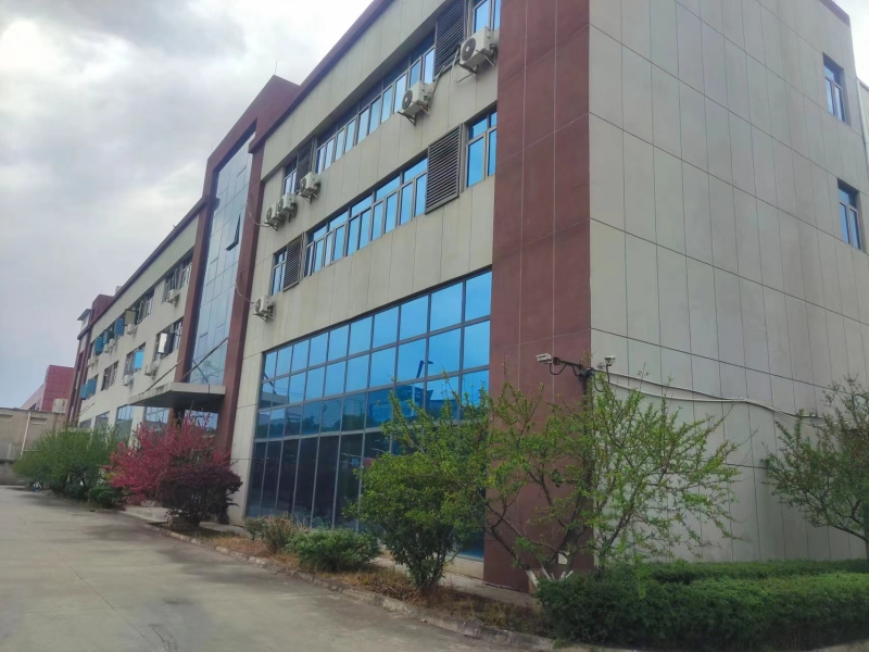 出租龍泉區7500平米大面積廠房 可分租 有辦公樓