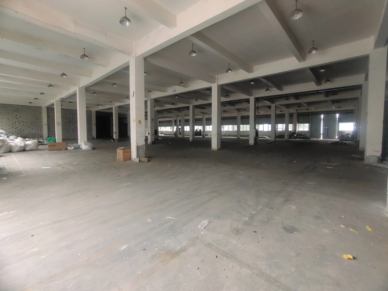 龍泉區(qū)大面積雙層廠房出租 帶貨梯 有動力電