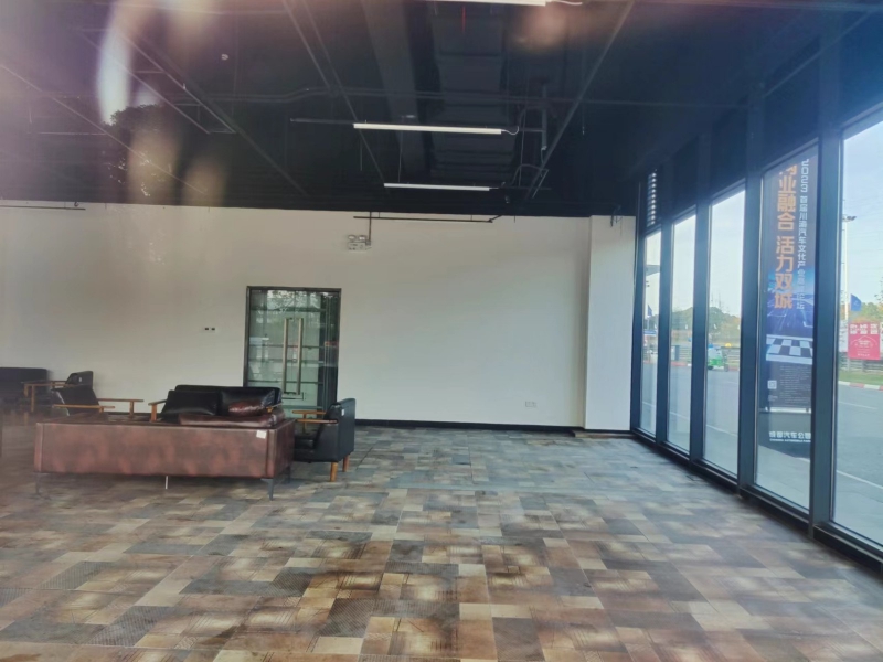 龍泉區(qū)成龍大道旁汽車園展廳出租