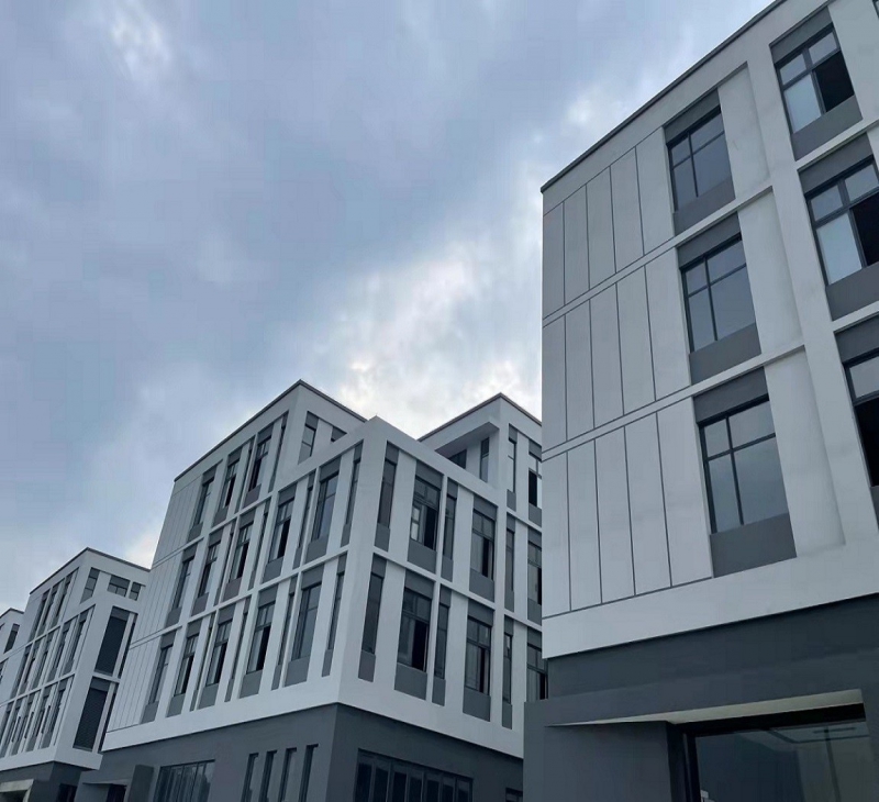 出售杭州高速口獨棟廠房,單價3000多起,可分層可獨棟出售,價格面談,中介勿擾