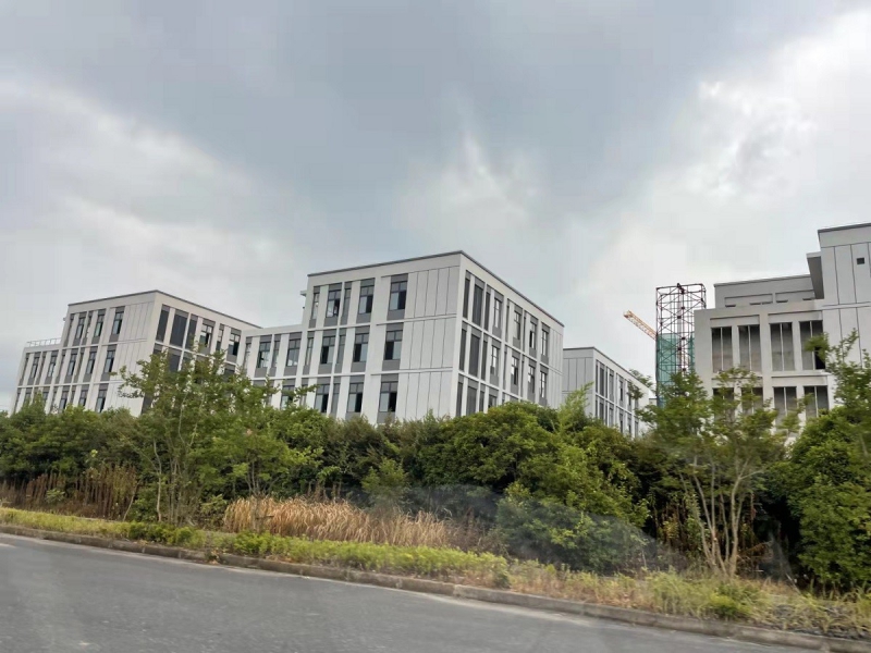 出售杭州全新獨棟廠房，單價3000多起，高速輕軌環繞，生活配套齊全