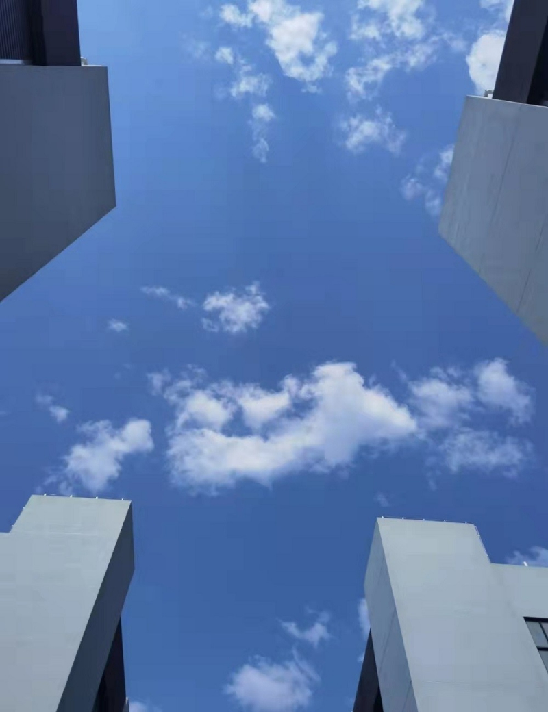 直售濱江邊1000方廠房，總價345萬，即將交付，高速口邊