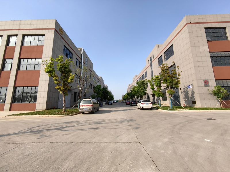 準現房 交通便利 分層出售 可分期 首付80萬起