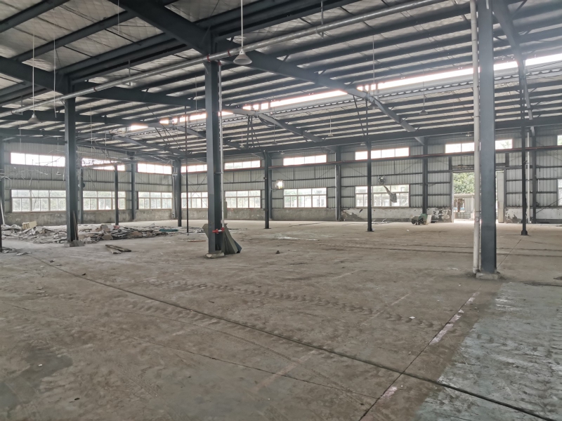 成都6000平鋼結構廠房出租，可做食品、包裝生產，亦可倉儲物流