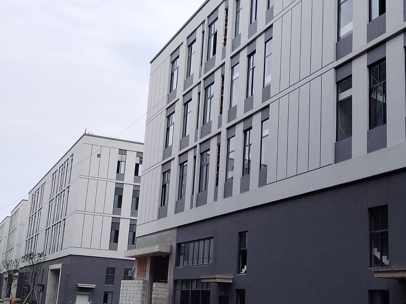 出售湖州園區(qū)廠房 192畝 23.5萬方廠房 首付30%