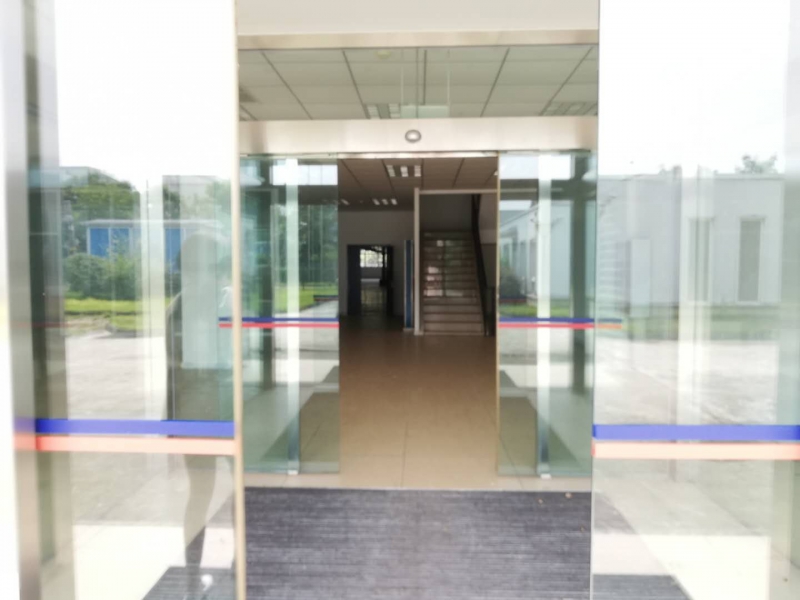 出租出售13000平方米獨棟廠房