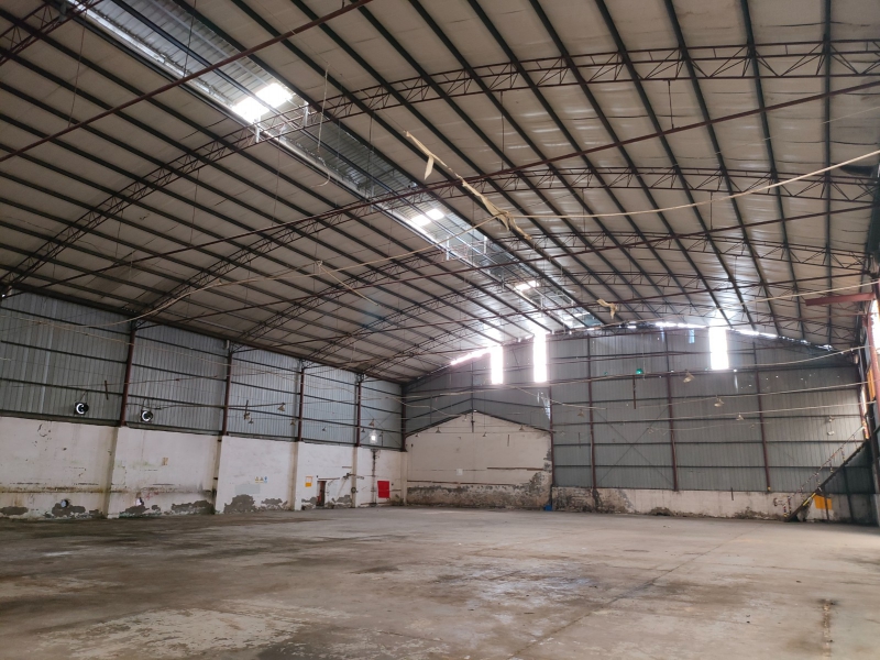 成都龍泉7000平廠房出租，獨門獨院，適合各種生產加工