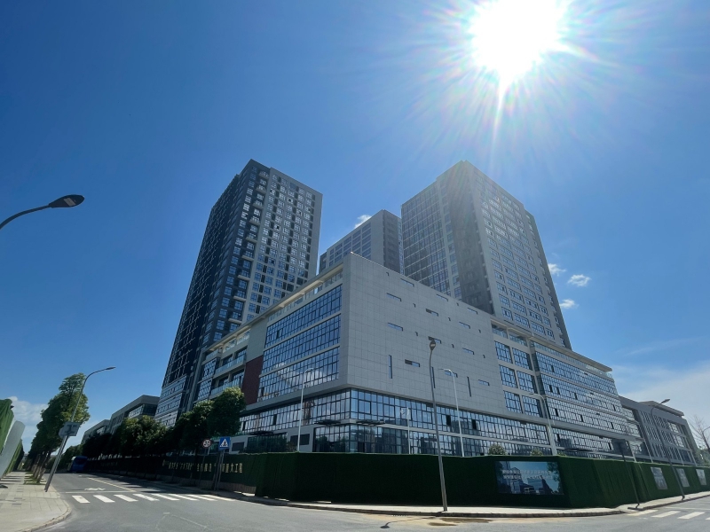 東廣人工智能谷，成華區三環邊龍潭功能區國資標準化廠房出租