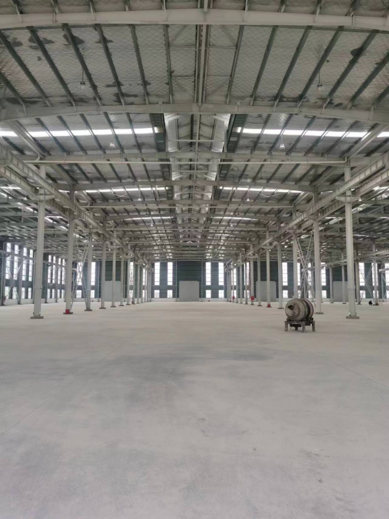 成都龍泉驛區黃土神龍汽車廠（中國二汽）旁，全新廠房出租