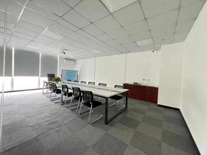 新年特惠特價!國家經開區,國家級孵化器,電子生產場地一樓1000平米,可生產研發辦公