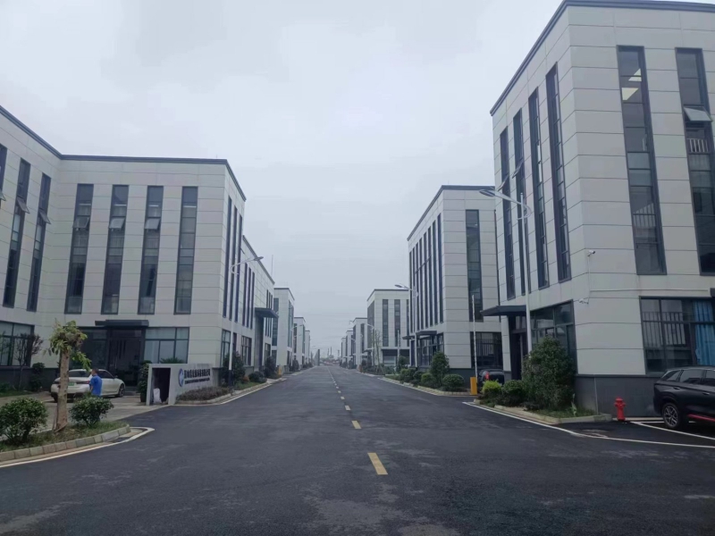 出售獨門獨院標準  50年產權  新型園區