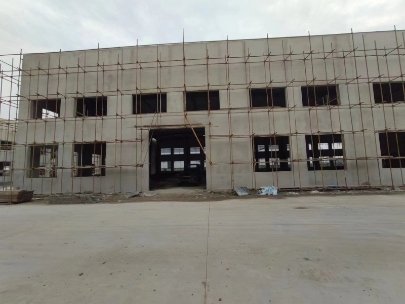 單層標(biāo)準(zhǔn)廠房,中間無立柱,獨門獨院