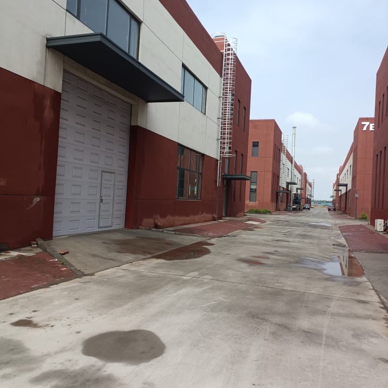 廠辦一體式,單層框架+砌塊磚