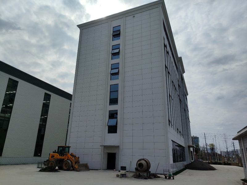 成都4000平食品廠房出租，工業(yè)園區(qū)，可辦SC證。