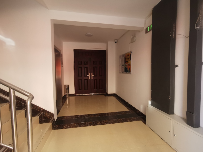 出售三河燕郊隆達產業園研發辦公樓300-1500