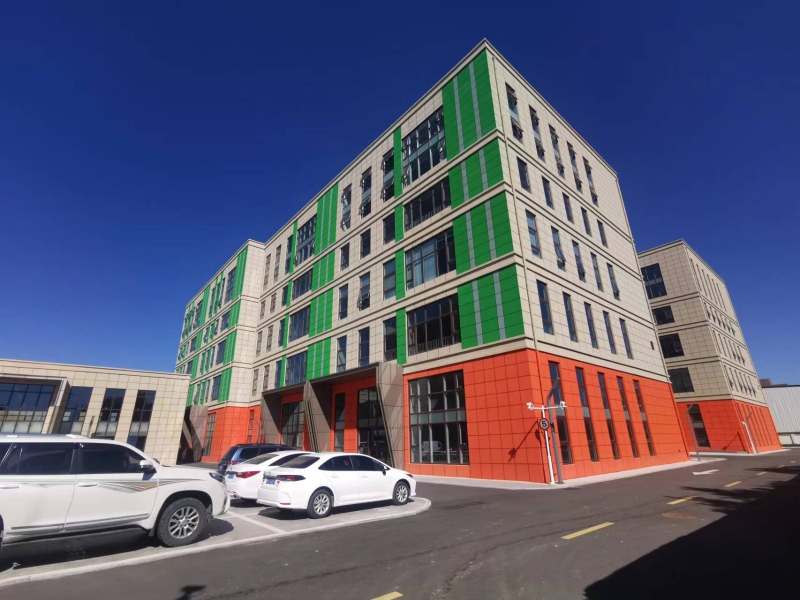 出售三河燕郊隆達(dá)產(chǎn)業(yè)園研發(fā)辦公樓660平