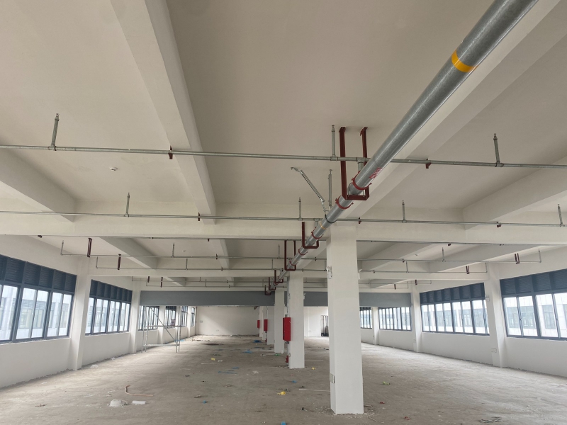 兩層獨(dú)門獨(dú)院廠房出售 送院子 50年產(chǎn)權(quán) 可按揭