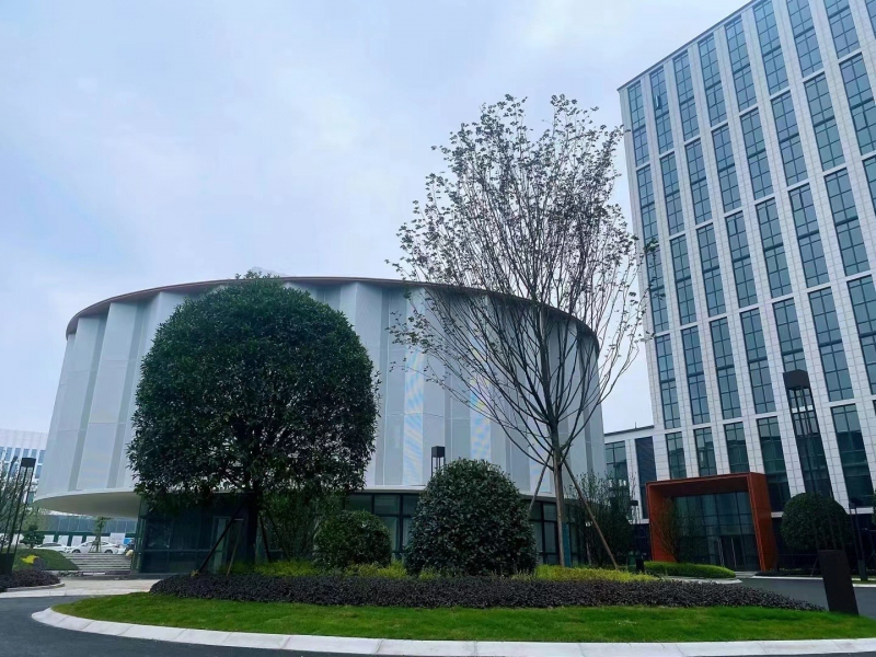 成都高新西區電子產業園辦公、研發、生產一體，高品質成熟配套