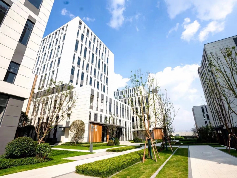 低首付購買50年可辦證框架廠房,商業銀行放款,贈送花園