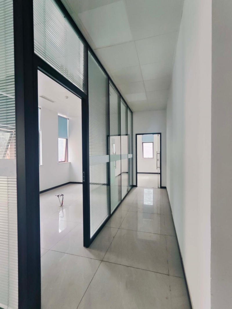 實驗室&組裝車間辦公室