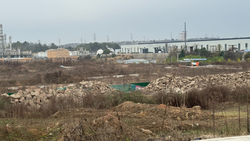 江油市龍風鎮(zhèn)工業(yè)用地出售,已報規(guī)報建,證件齊全,50年產(chǎn)權(quán)