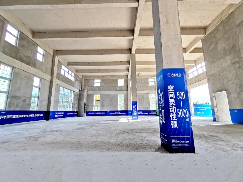 政府旁,高速口,低首付,12米單層鋼結(jié)構(gòu)稀缺廠房