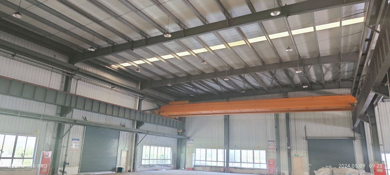 龍泉驛區神龍汽車旁直租廠房、研發樓