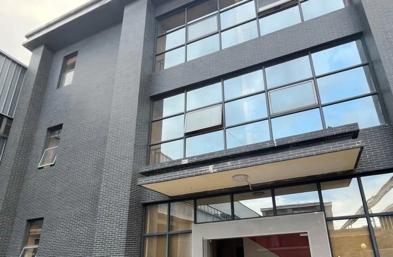 (出租) 出租金堂淮口成阿工業(yè)園廠房，獨棟廠房出去，實時拍攝，超低電價