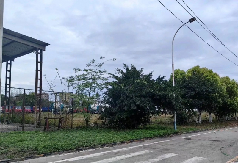 (出租) 標準廠房，水電路三通，有航車，天然氣