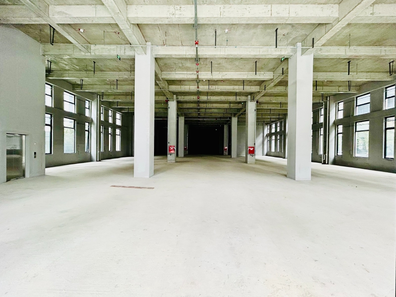 成華區現房廠房直租，680-9000平，可分租