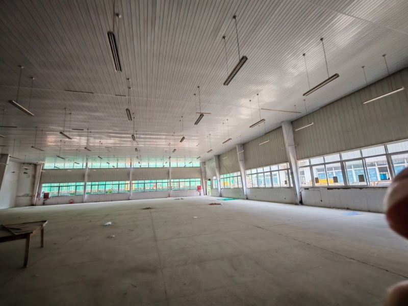 溫江地鐵口 雙證齊全廠房1萬平出租出售 無中介