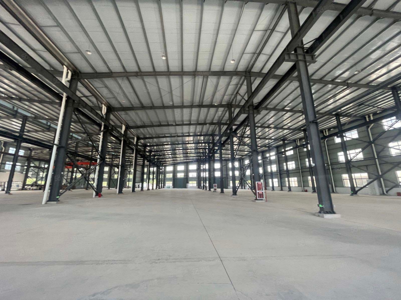 都江堰工業區標準鋼結構廠房1500平米