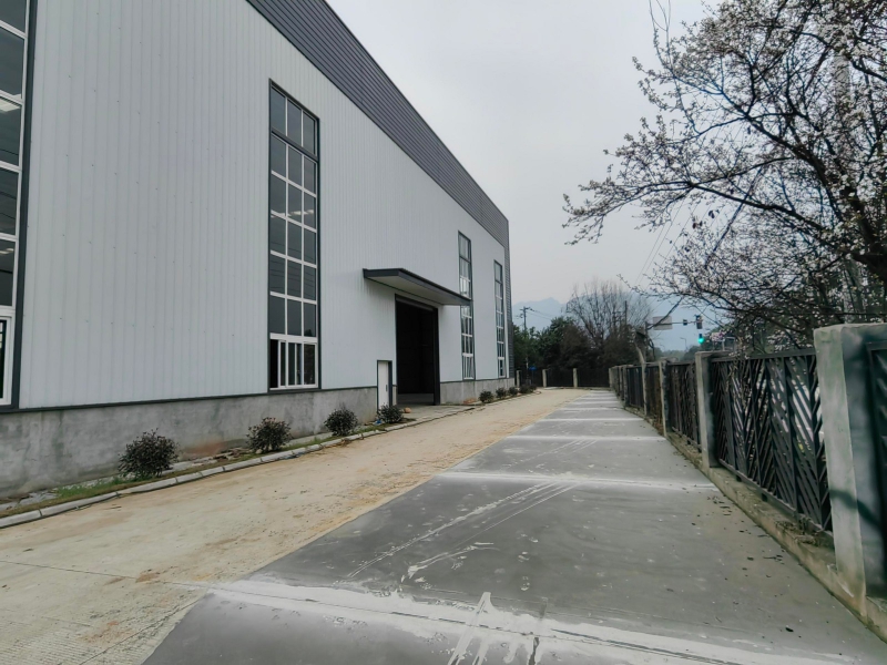 蒲江糕點烘焙廠房出租2400平米