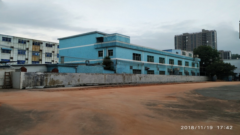 佛山市小欖鎮12000平方單層雙月臺倉庫出租