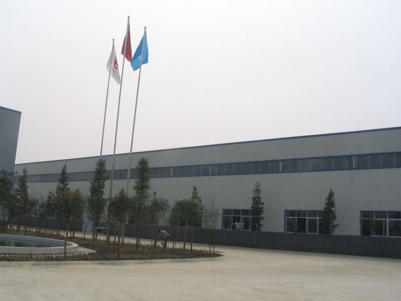 金堂趙鎮(zhèn)獨(dú)門獨(dú)院30畝土地11000平車間倉庫辦公樓食堂可做培訓(xùn)辦公