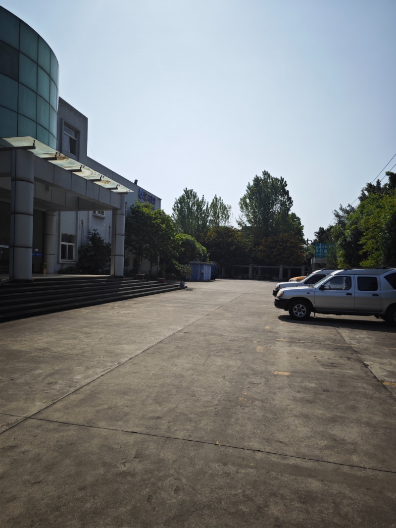 金堂趙鎮(zhèn)獨(dú)門獨(dú)院30畝土地11000平車間倉庫辦公樓食堂可做培訓(xùn)辦公