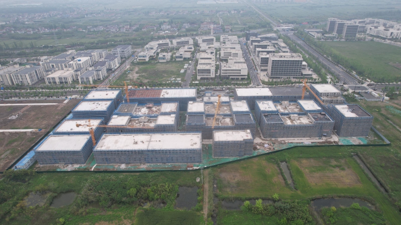 出售廠房，高速口，貨車通行方便，配套齊全，市區產證