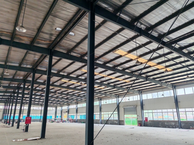 溫江地鐵口房東直租一萬(wàn)平鋼結(jié)構(gòu)廠房加獨(dú)立辦公區(qū)可分租整租