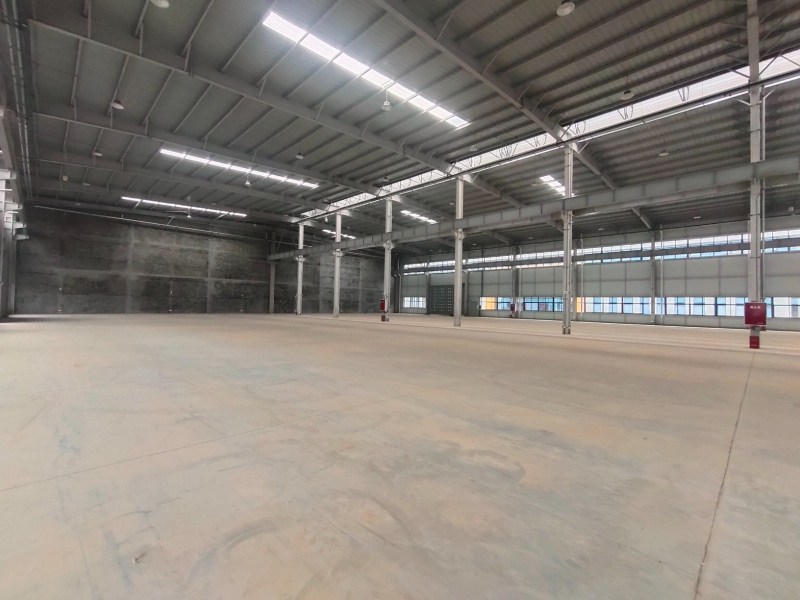 羊安工業園 高速旁 獨棟8000平 帶辦公 牛腿 可分租