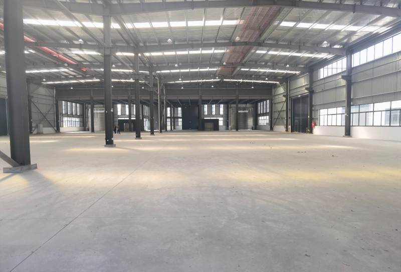 開(kāi)發(fā)商直售 50年產(chǎn)權(quán)可分割鋼結(jié)構(gòu)現(xiàn)房廠房 單價(jià)3600元