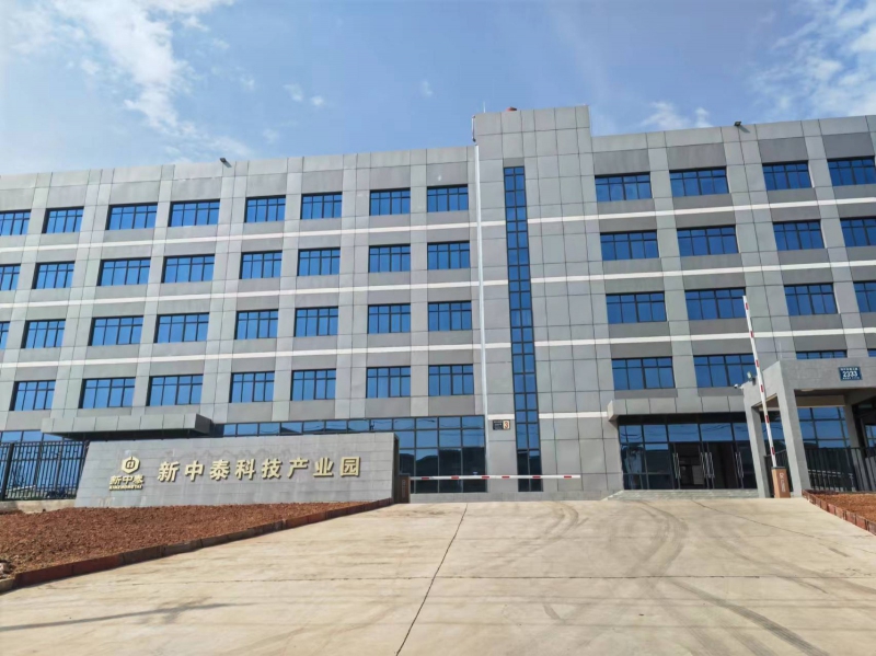 成都龍泉經(jīng)開區(qū) 標(biāo)準(zhǔn)廠房 倉庫直租 13米層高 2萬平米面積大小可分租 價(jià)格美麗